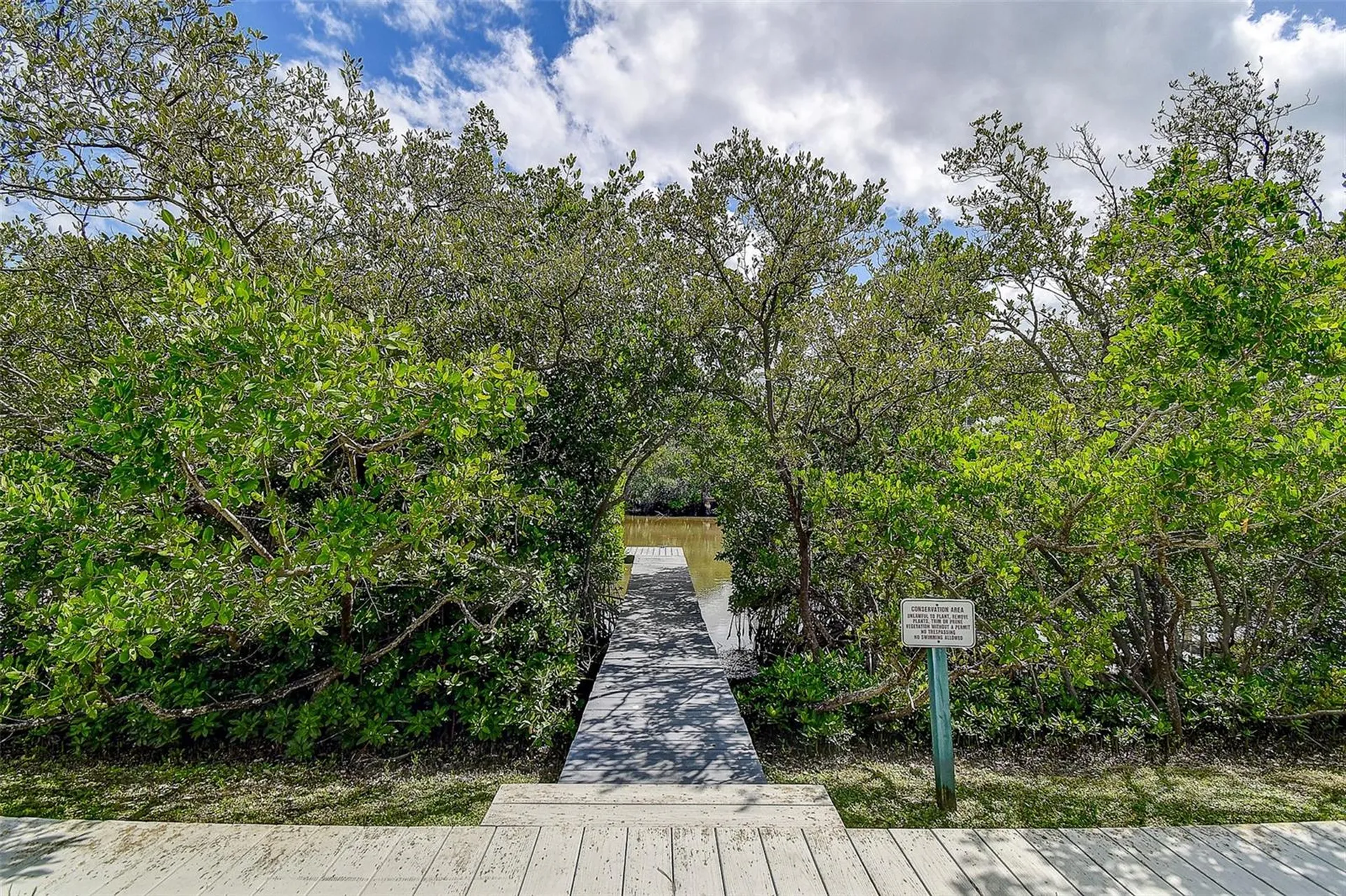 14859 Seminole Trail Seminole FL 33776