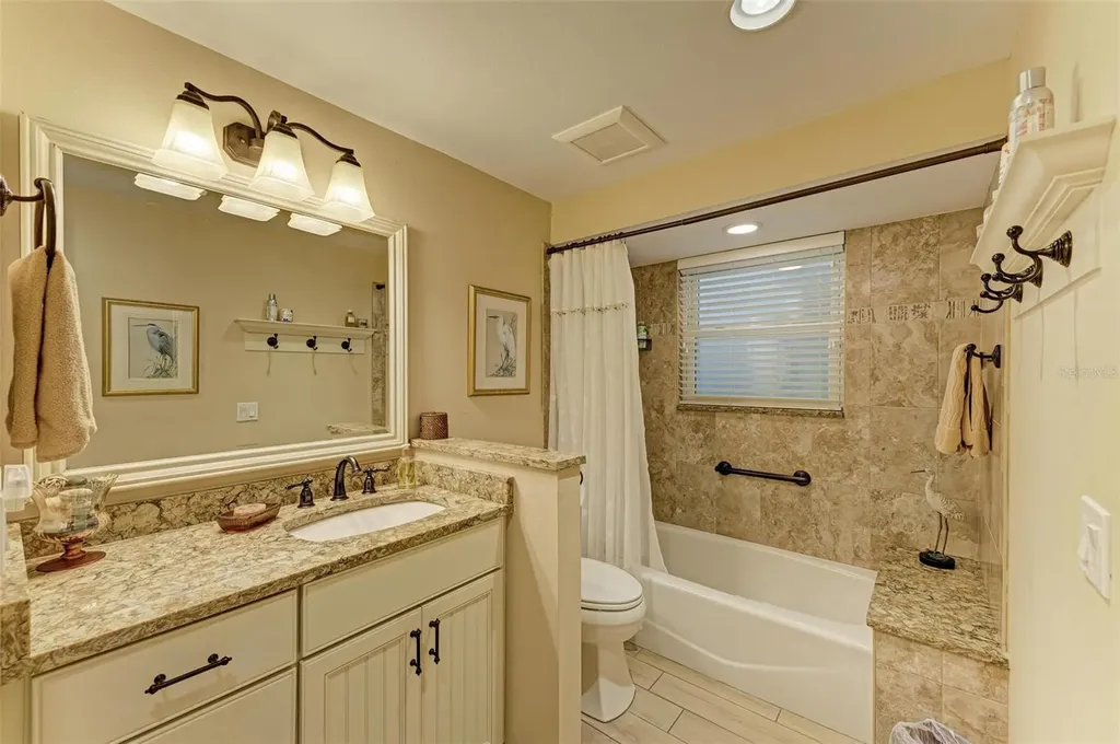 136 Crescent Drive Anna Maria FL 34216