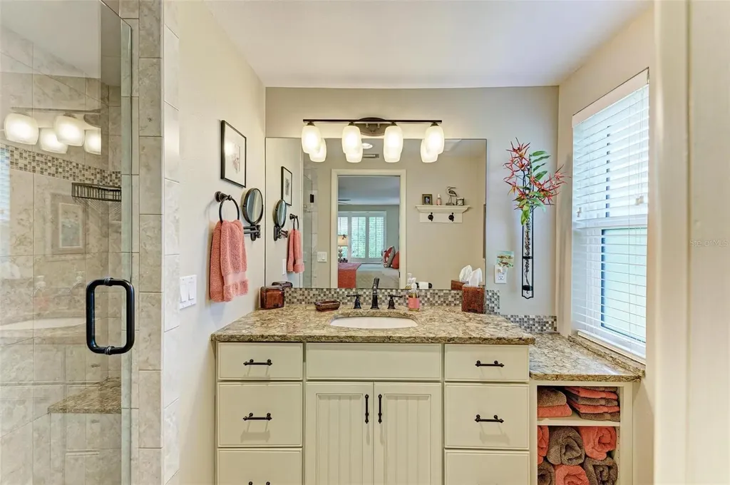 136 Crescent Drive Anna Maria FL 34216