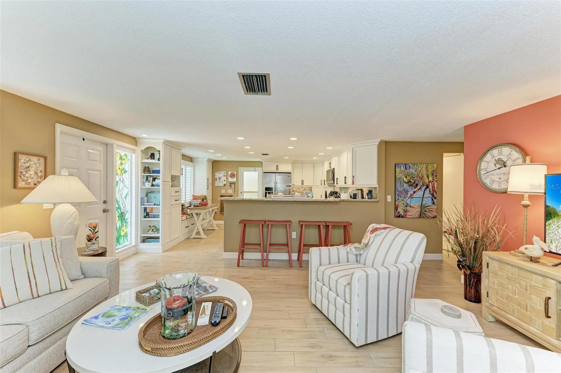 136 Crescent Drive Anna Maria FL 34216