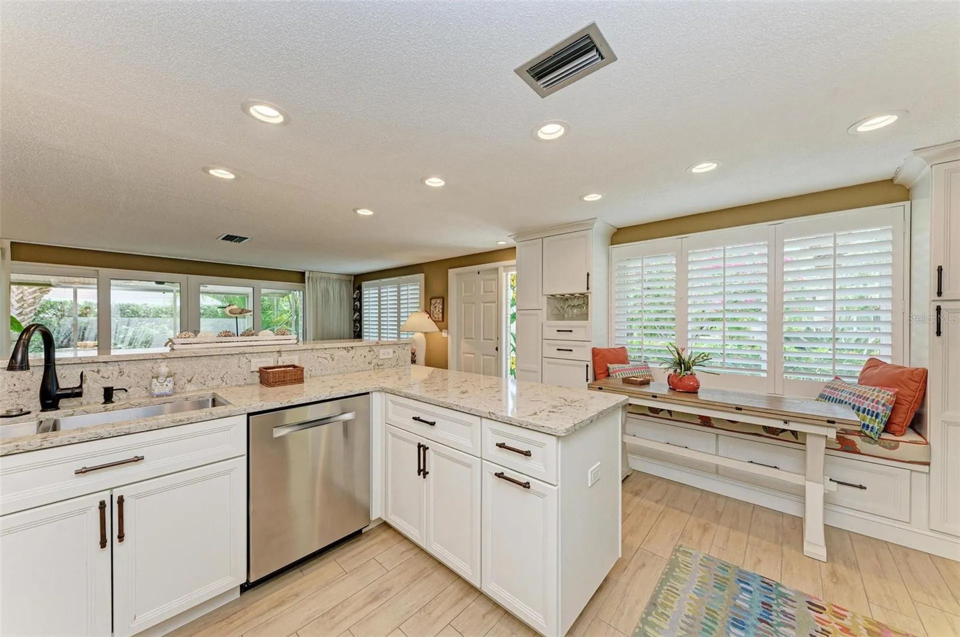 136 Crescent Drive Anna Maria FL 34216