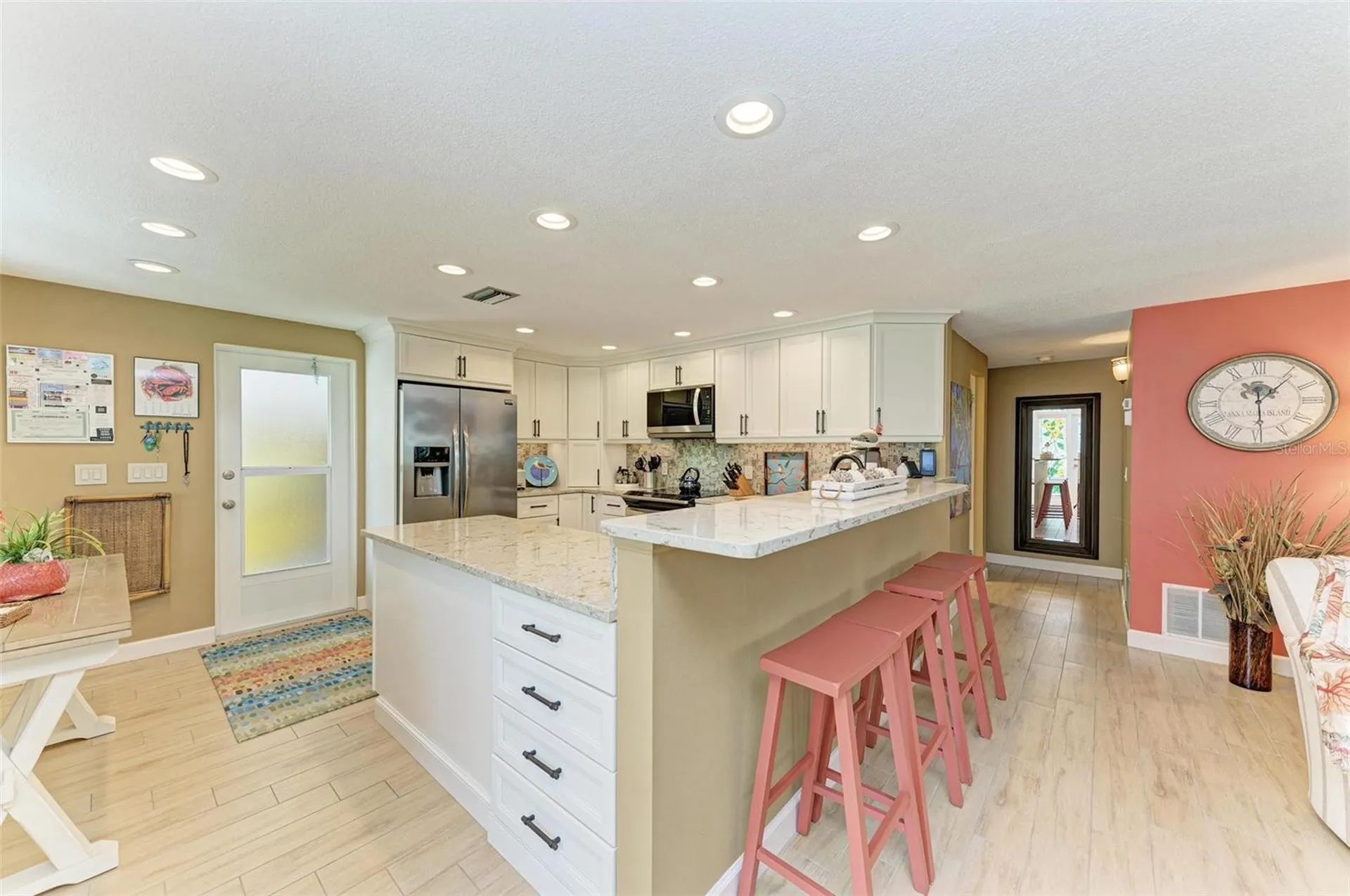 136 Crescent Drive Anna Maria FL 34216