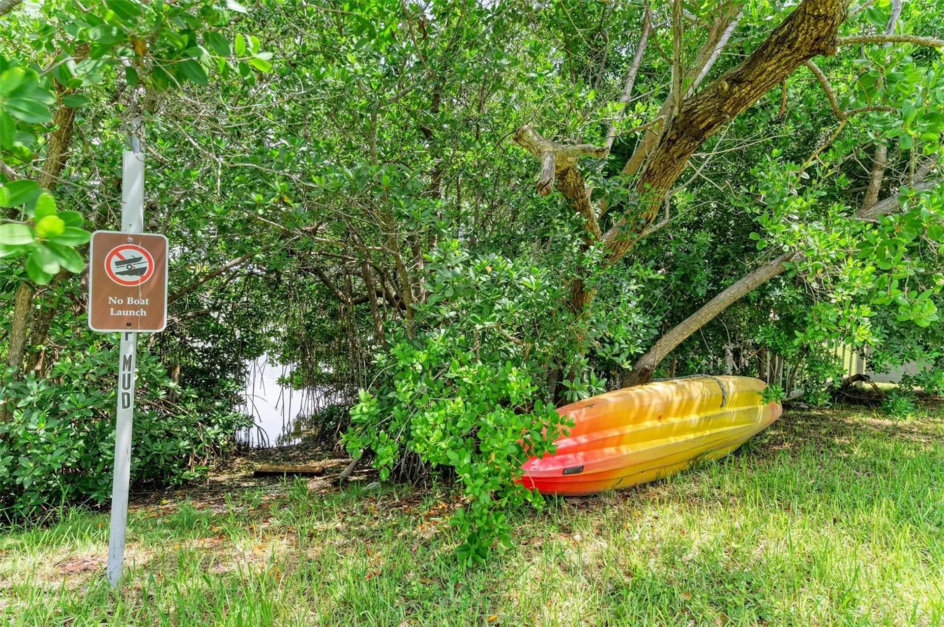 136 Crescent Drive Anna Maria FL 34216