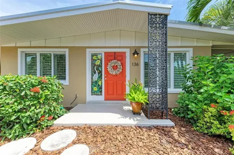 136 Crescent Drive Anna Maria FL 34216