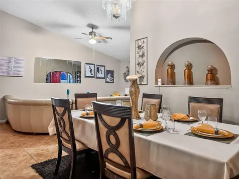 5794 Grand Canyon Drive Orlando FL 32810