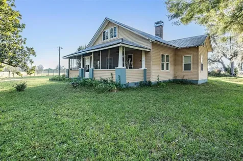 7207 Elwood Road Zephyrhills FL 33540