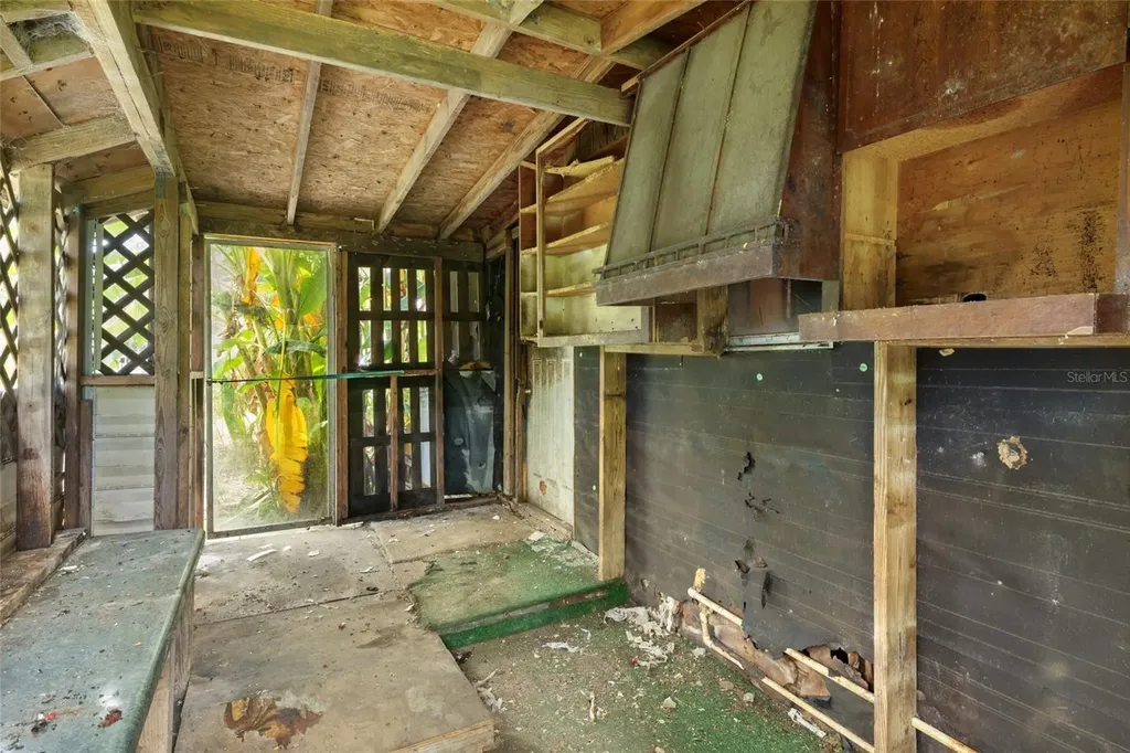 465 Hazzard Lane Cantonment FL 32533