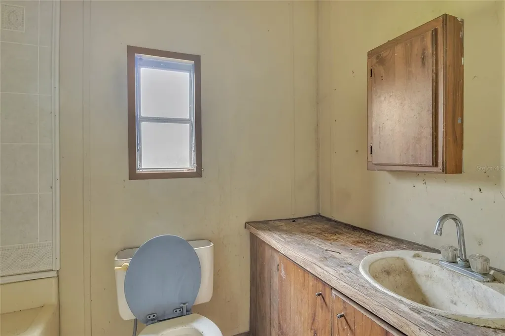 465 Hazzard Lane Cantonment FL 32533