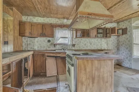 465 Hazzard Lane Cantonment FL 32533