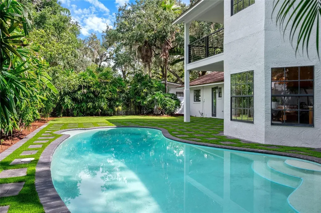1885 Temple Drive Winter Park FL 32789