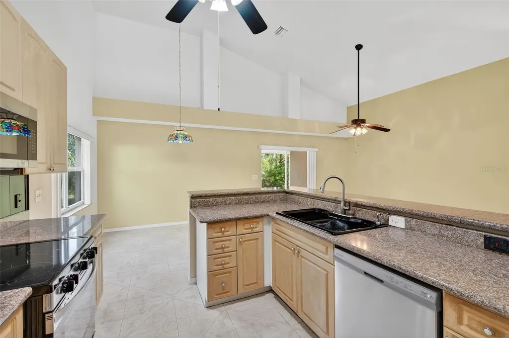 148 Lookout Drive Apollo Beach FL 33572