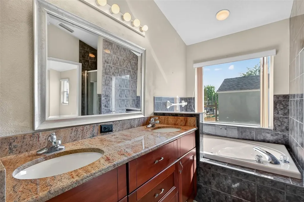 148 Lookout Drive Apollo Beach FL 33572