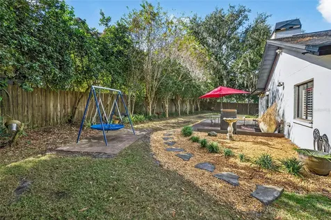 2835 Hammock Drive Plant City FL 33566