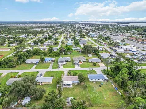 2032 Pennsylvania Avenue Englewood FL 34224