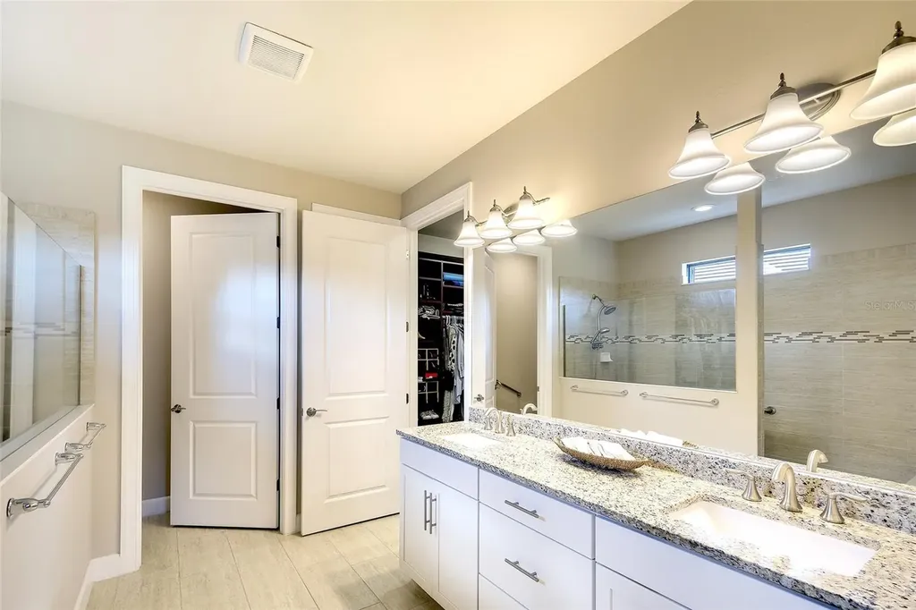 17226 Seaford Way Bradenton FL 34202