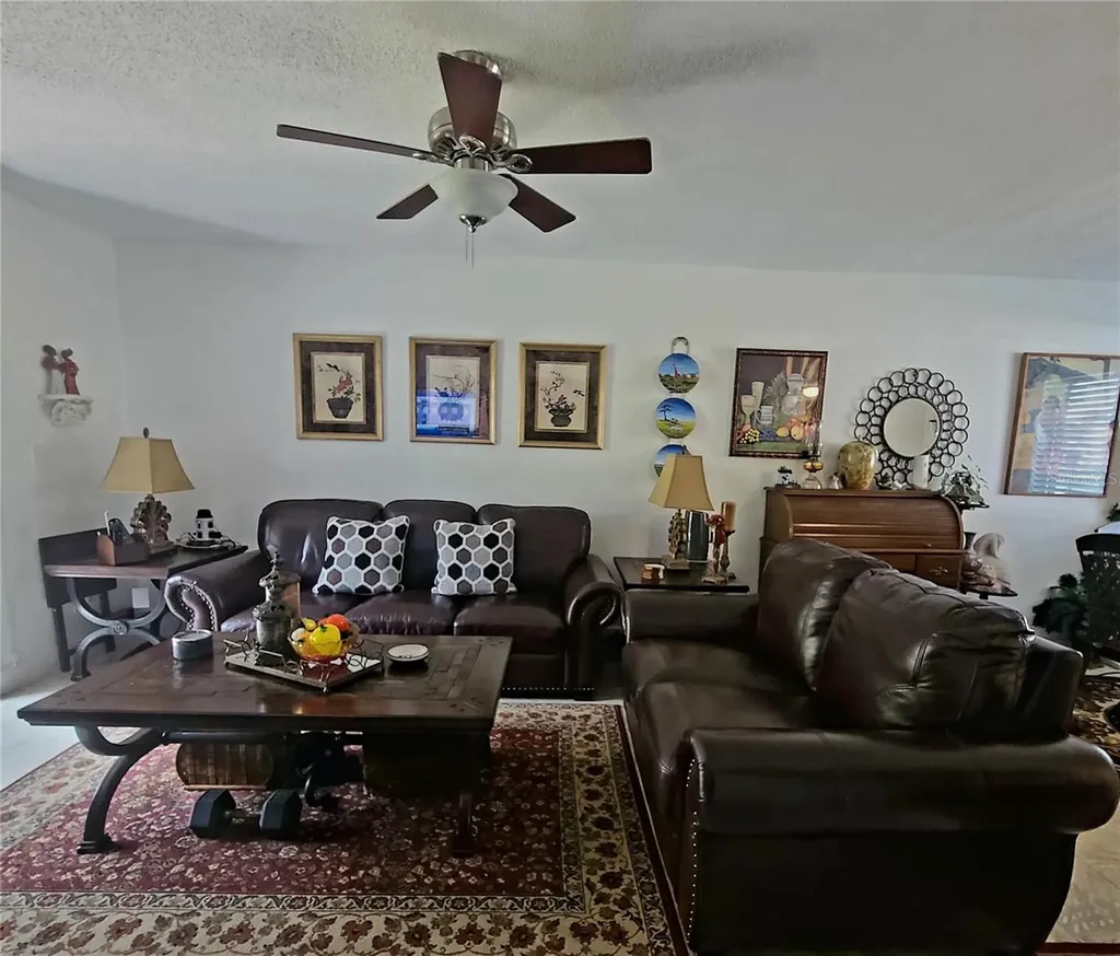 6328 Newtown Circle Tampa FL 33615