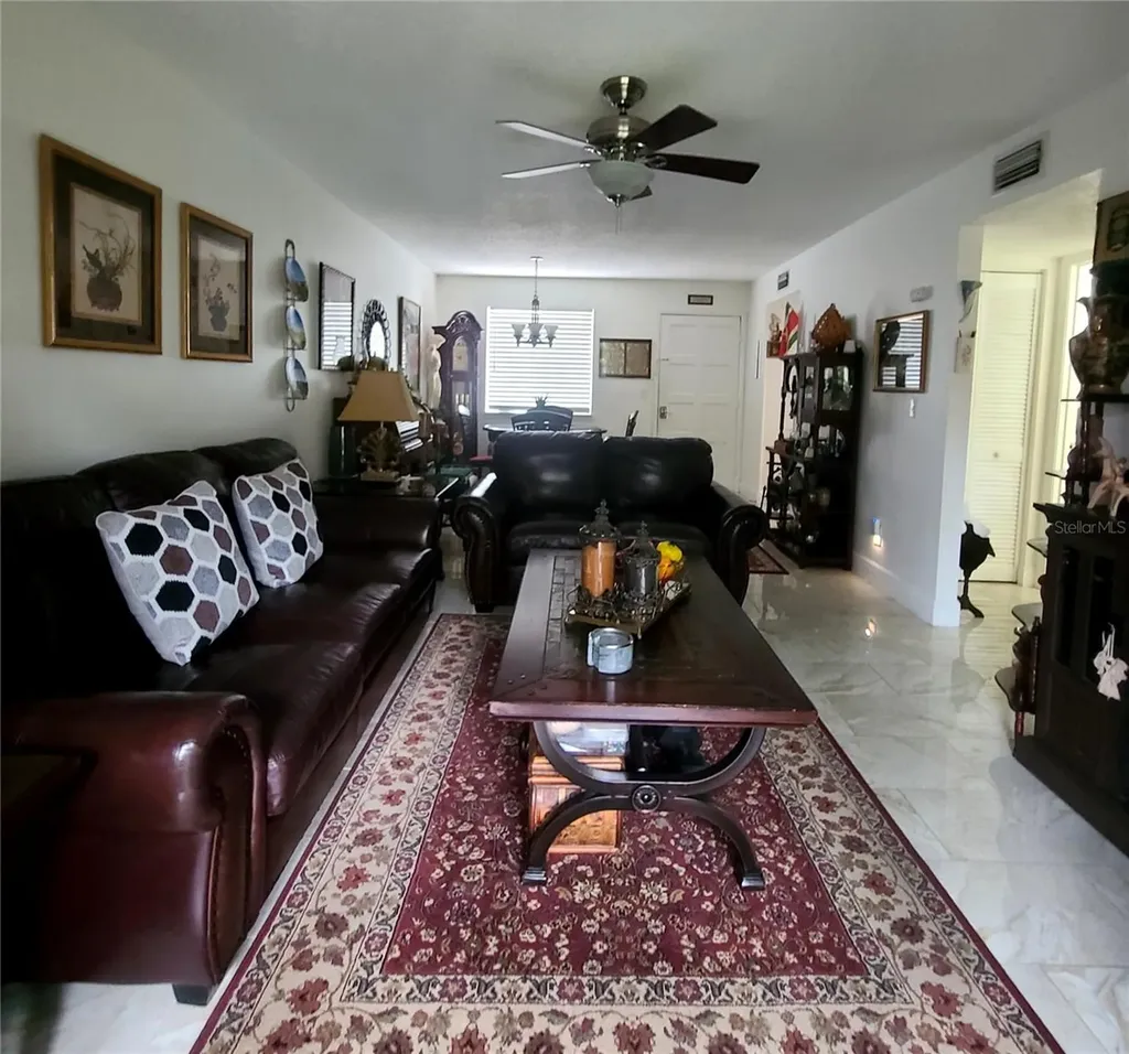 6328 Newtown Circle Tampa FL 33615