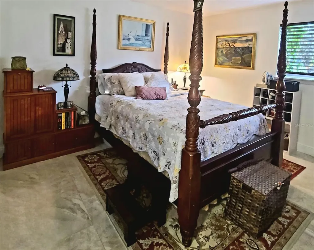 6328 Newtown Circle Tampa FL 33615