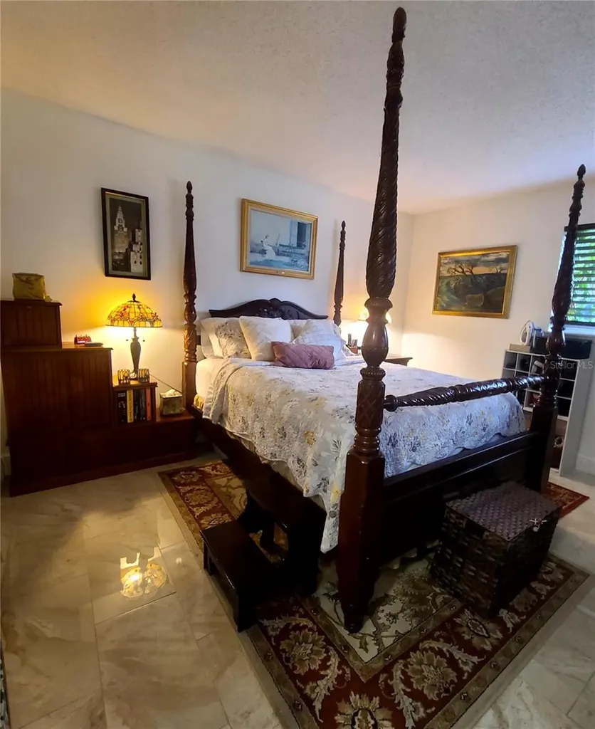 6328 Newtown Circle Tampa FL 33615