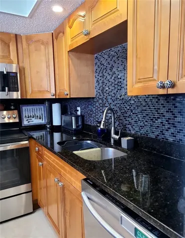 6328 Newtown Circle Tampa FL 33615