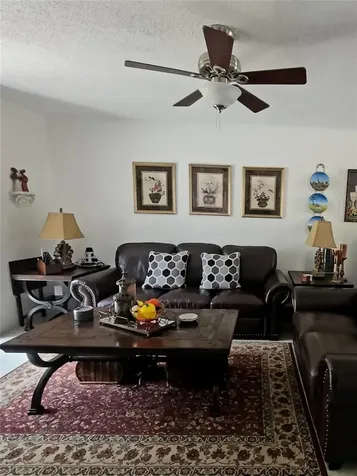 6328 Newtown Circle Tampa FL 33615