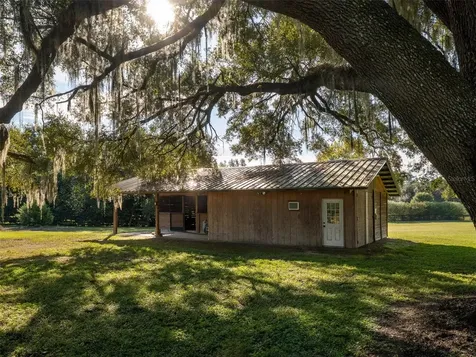 15122 NW 41st Avenue Newberry FL 32669