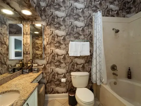 15122 NW 41st Avenue Newberry FL 32669