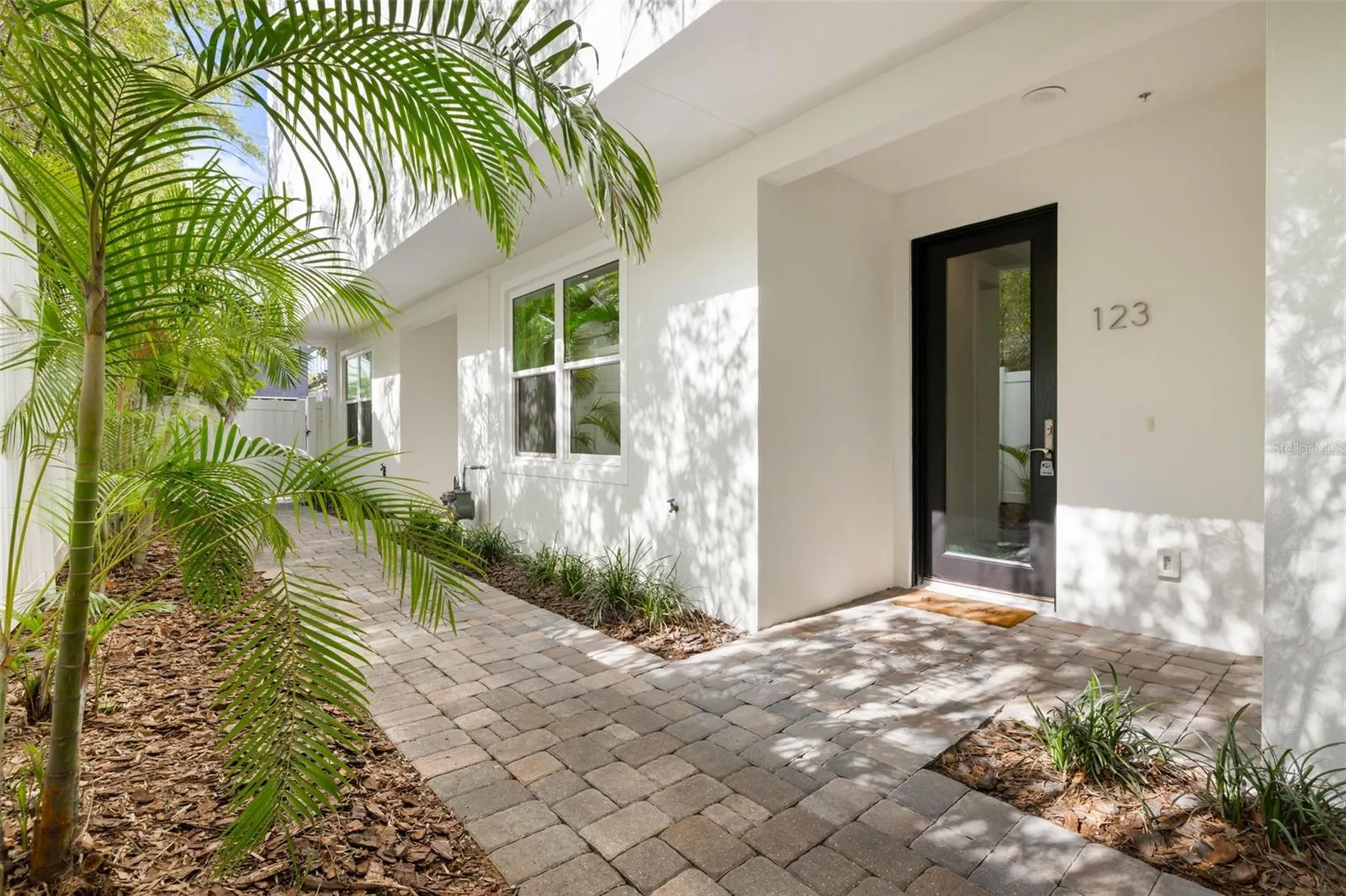 123 5th Avenue N St Petersburg FL 33701