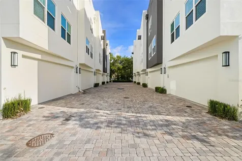 123 5th Avenue N St Petersburg FL 33701