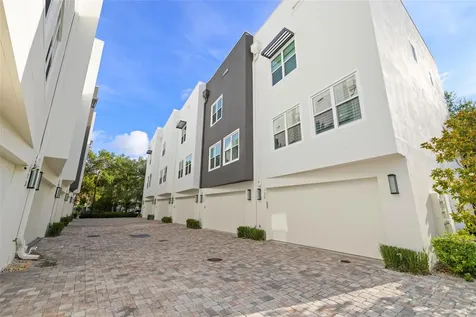 123 5th Avenue N St Petersburg FL 33701