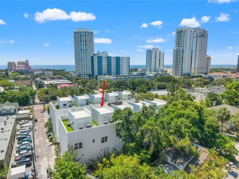 123 5th Avenue N St Petersburg FL 33701
