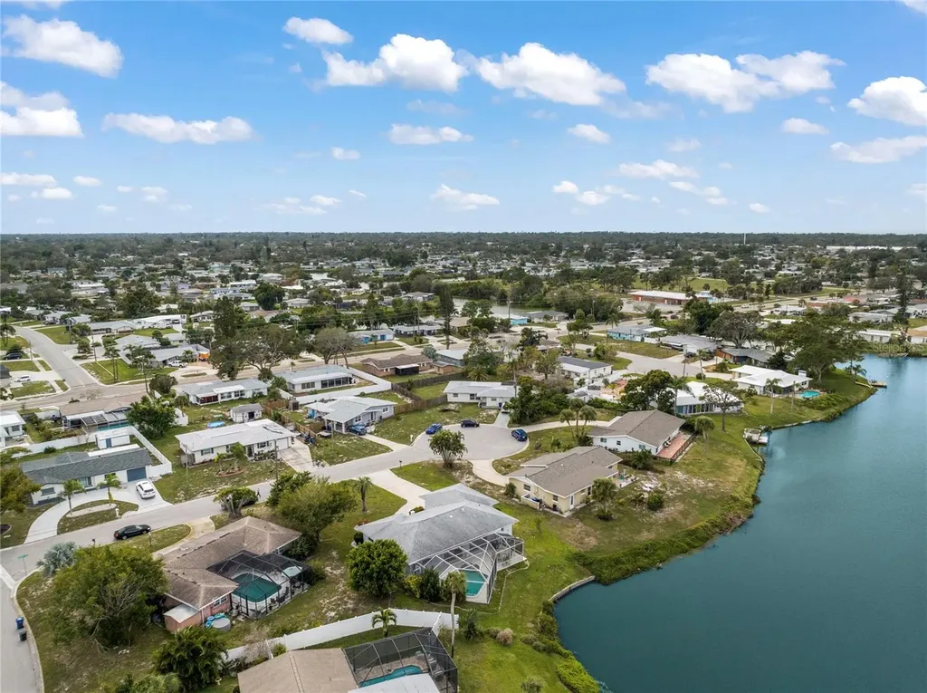 437 Hickory Road Venice FL 34293