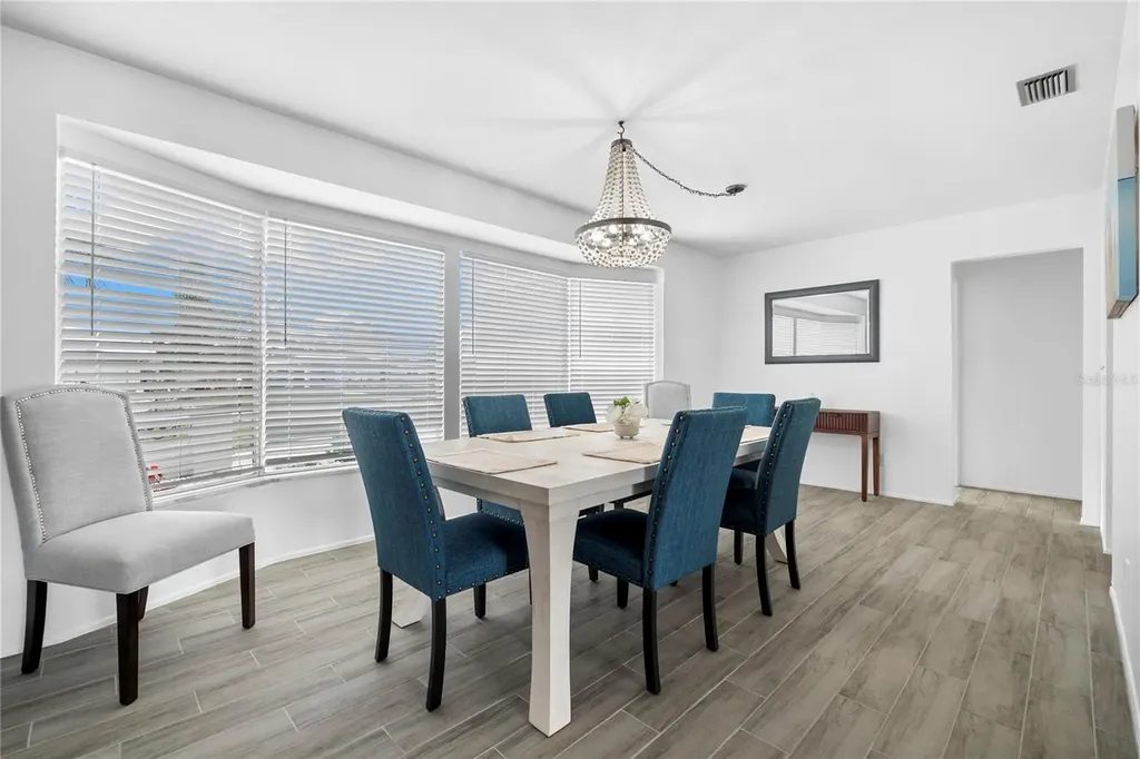 437 Hickory Road Venice FL 34293