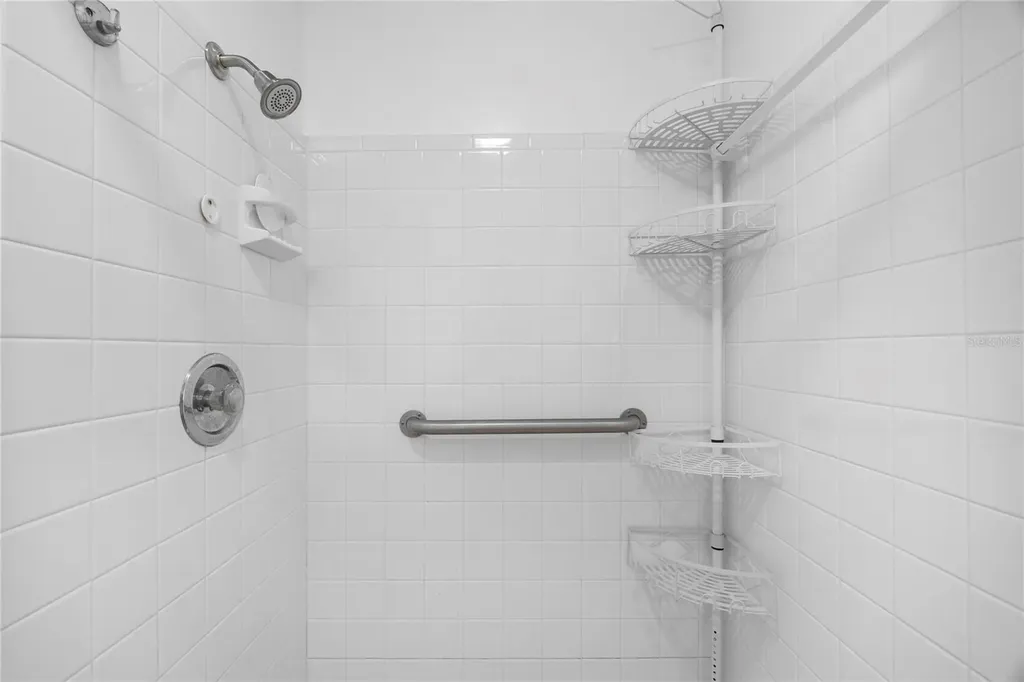 437 Hickory Road Venice FL 34293