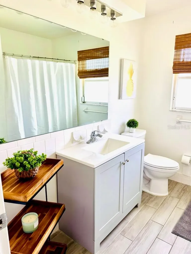 437 Hickory Road Venice FL 34293