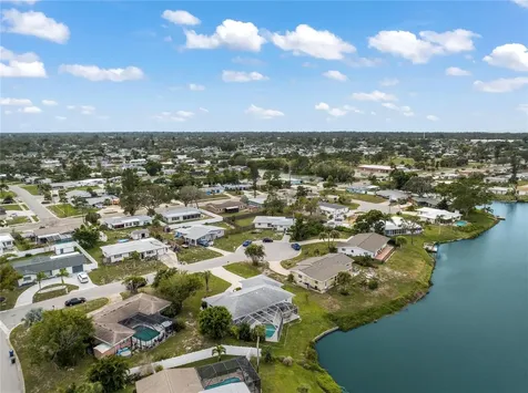 437 Hickory Road Venice FL 34293