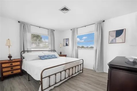 437 Hickory Road Venice FL 34293