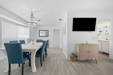 437 Hickory Road Venice FL 34293