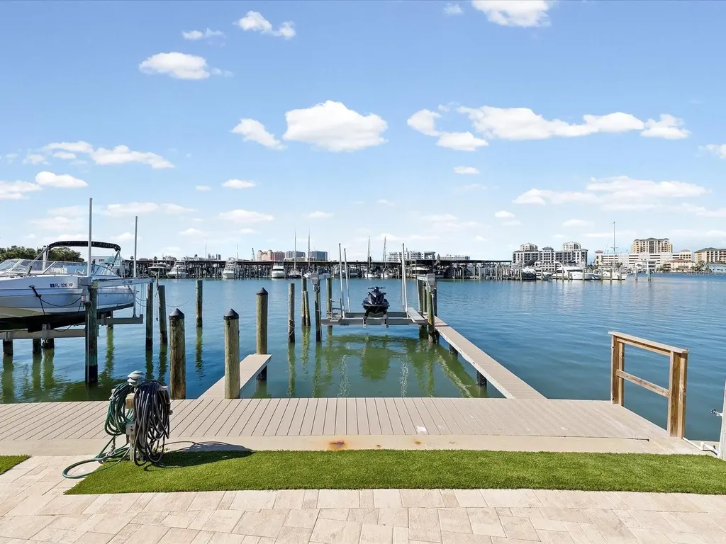 205 Dolphin Point Clearwater Beach FL 33767