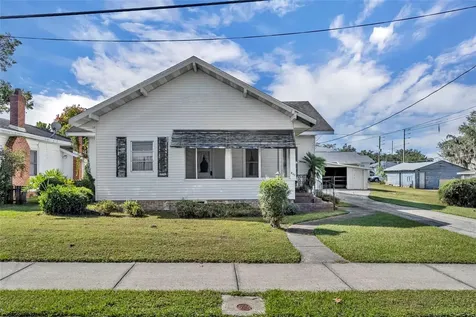 207 N Perkins Street Leesburg FL 34748