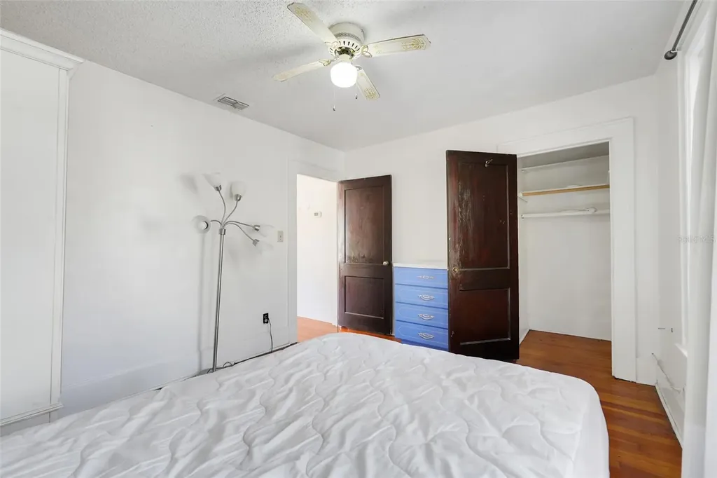 225 N Sans Souci Avenue Deland FL 32720