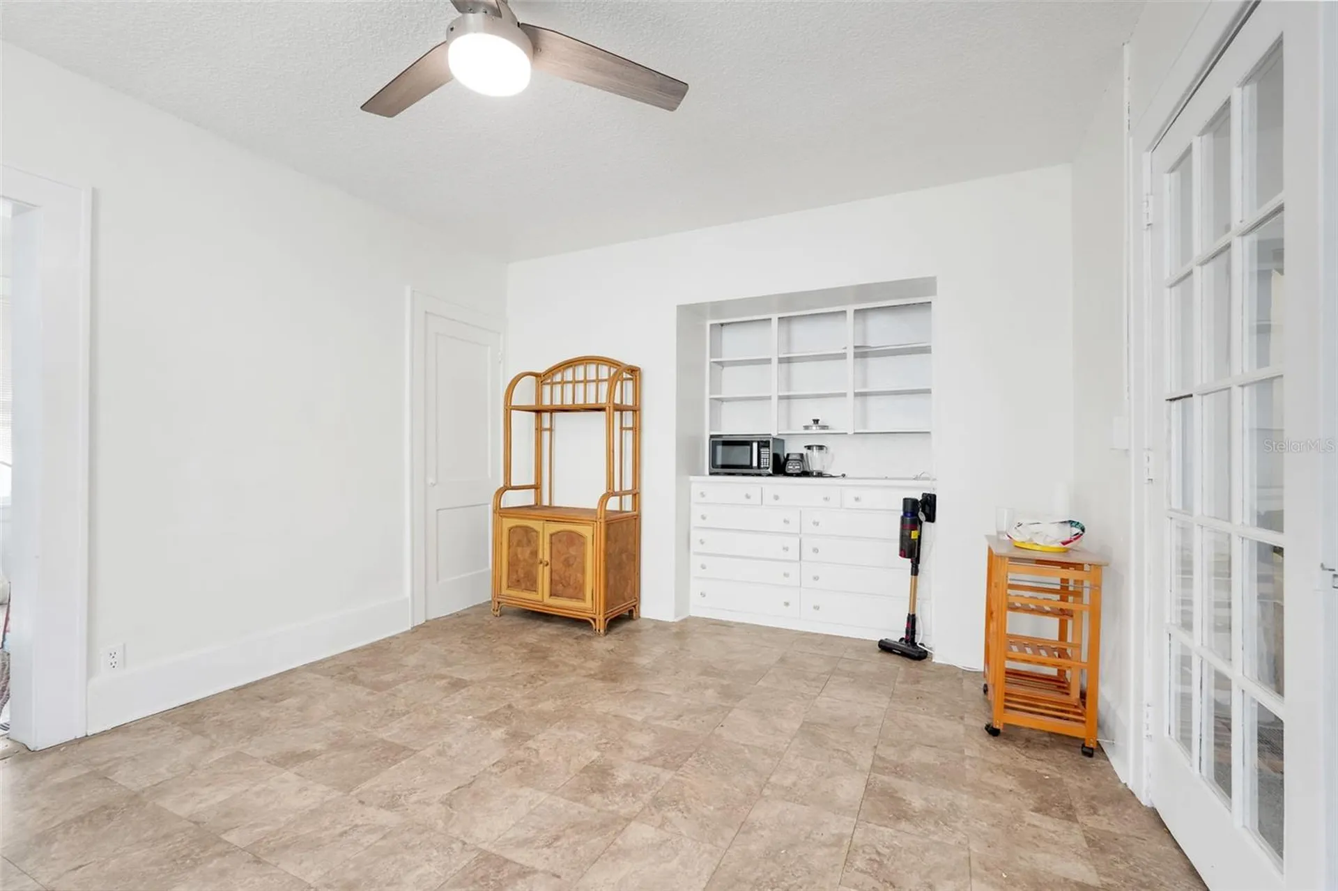 225 N Sans Souci Avenue Deland FL 32720