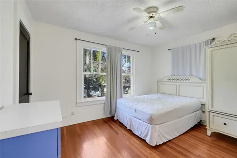 225 N Sans Souci Avenue Deland FL 32720