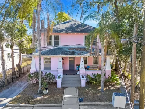 225 N Sans Souci Avenue Deland FL 32720