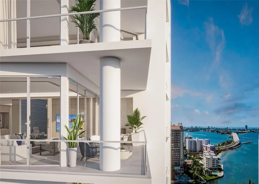 555 Quay Cmns Sarasota FL 34236
