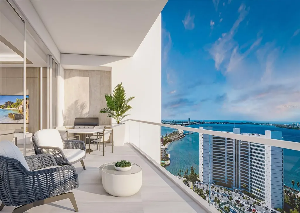 555 Quay Cmns Sarasota FL 34236