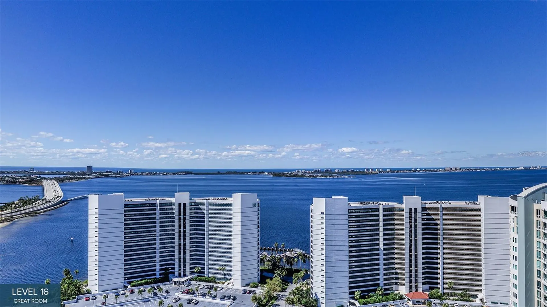 555 Quay Cmns Sarasota FL 34236