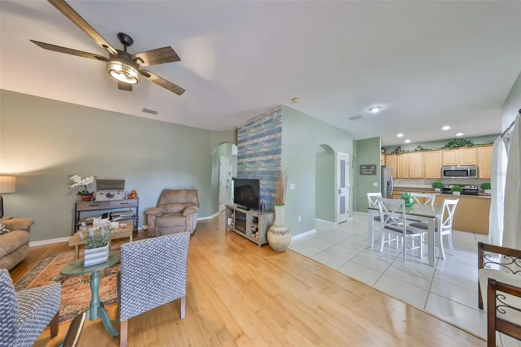 13914 Chalk Hill Place Riverview FL 33579