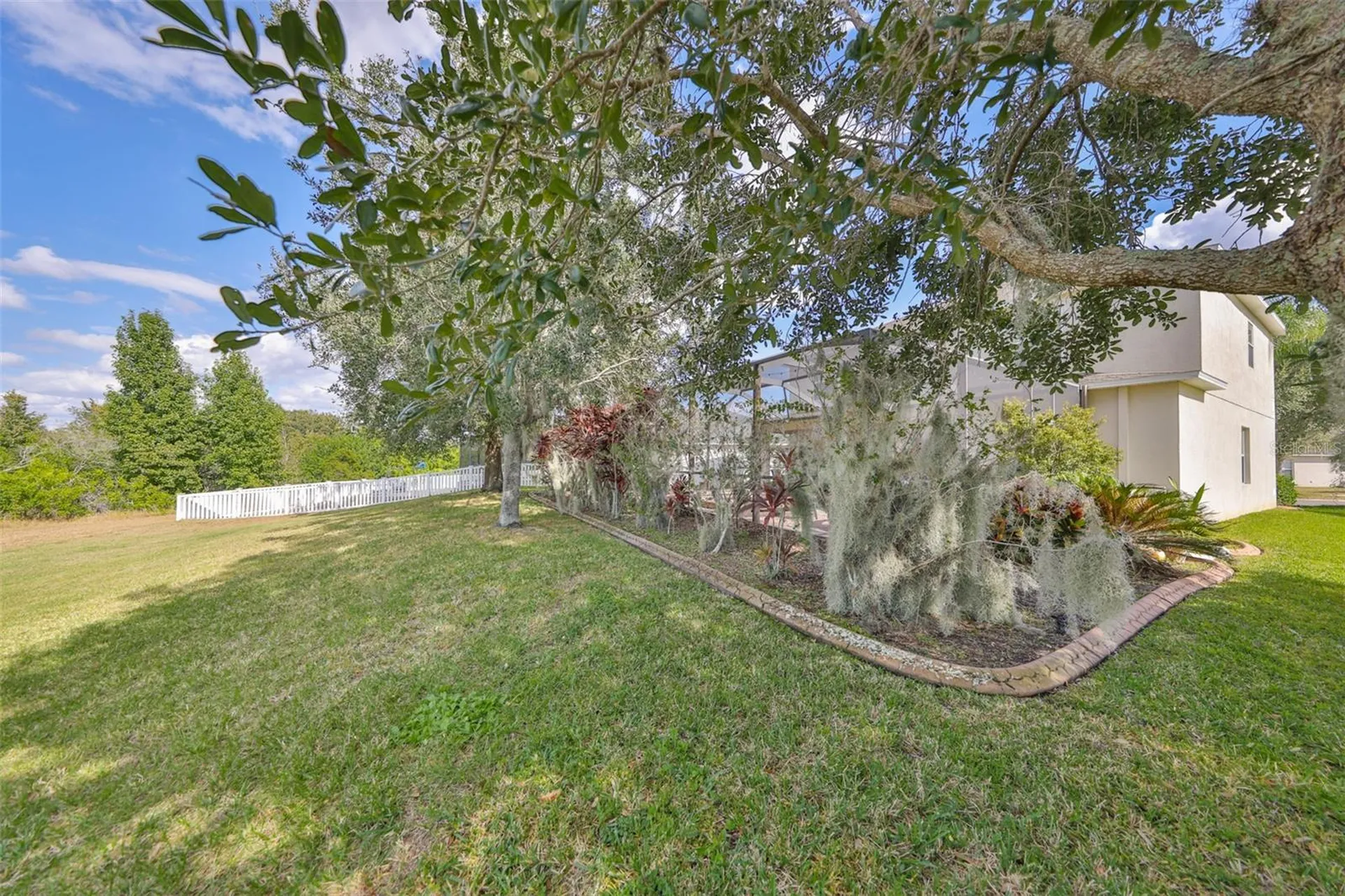 13914 Chalk Hill Place Riverview FL 33579