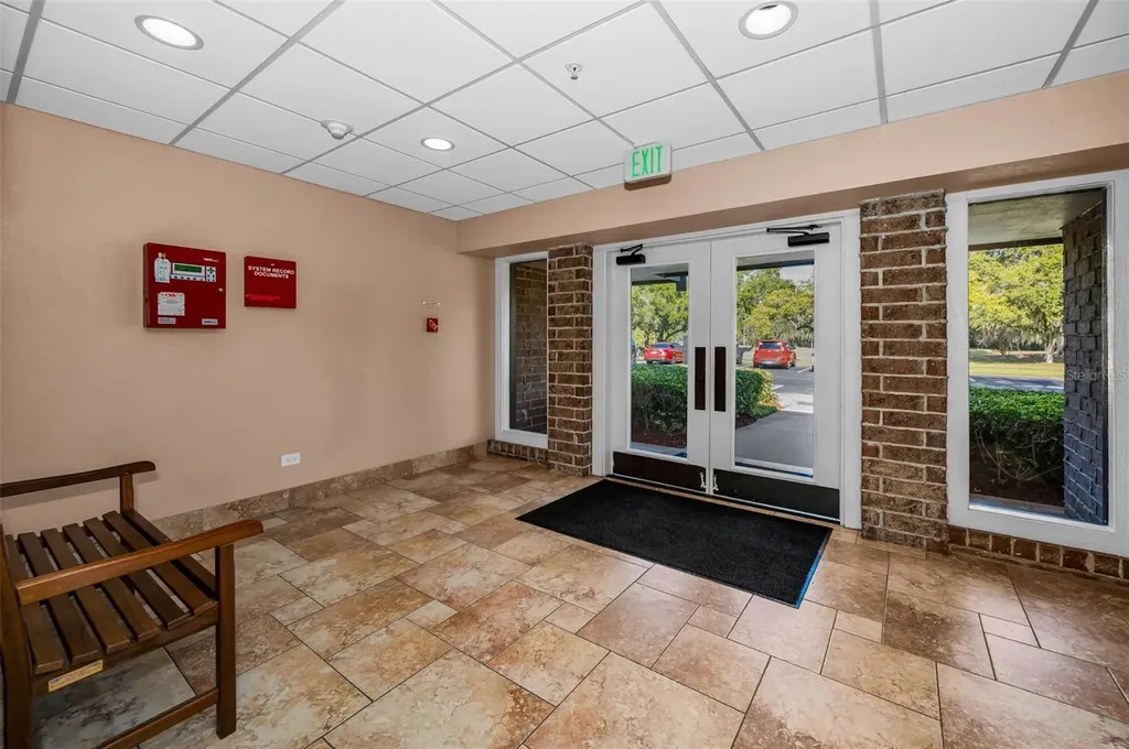 36750 Us Highway 19 N Palm Harbor FL 34684